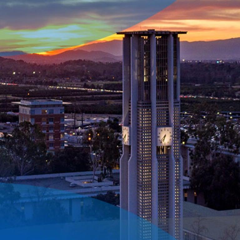 博彩平台推荐 campus with view of bell tower at sunset